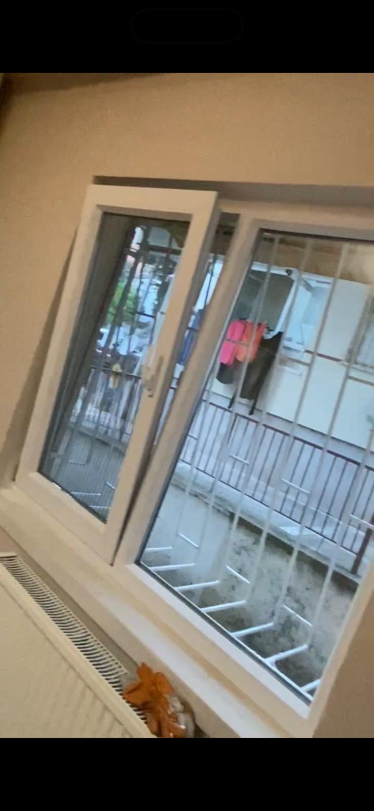 Beyaz PVC Pencere Modeli 4